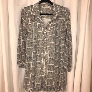 (M) Black/White Button Down Tunic Dress